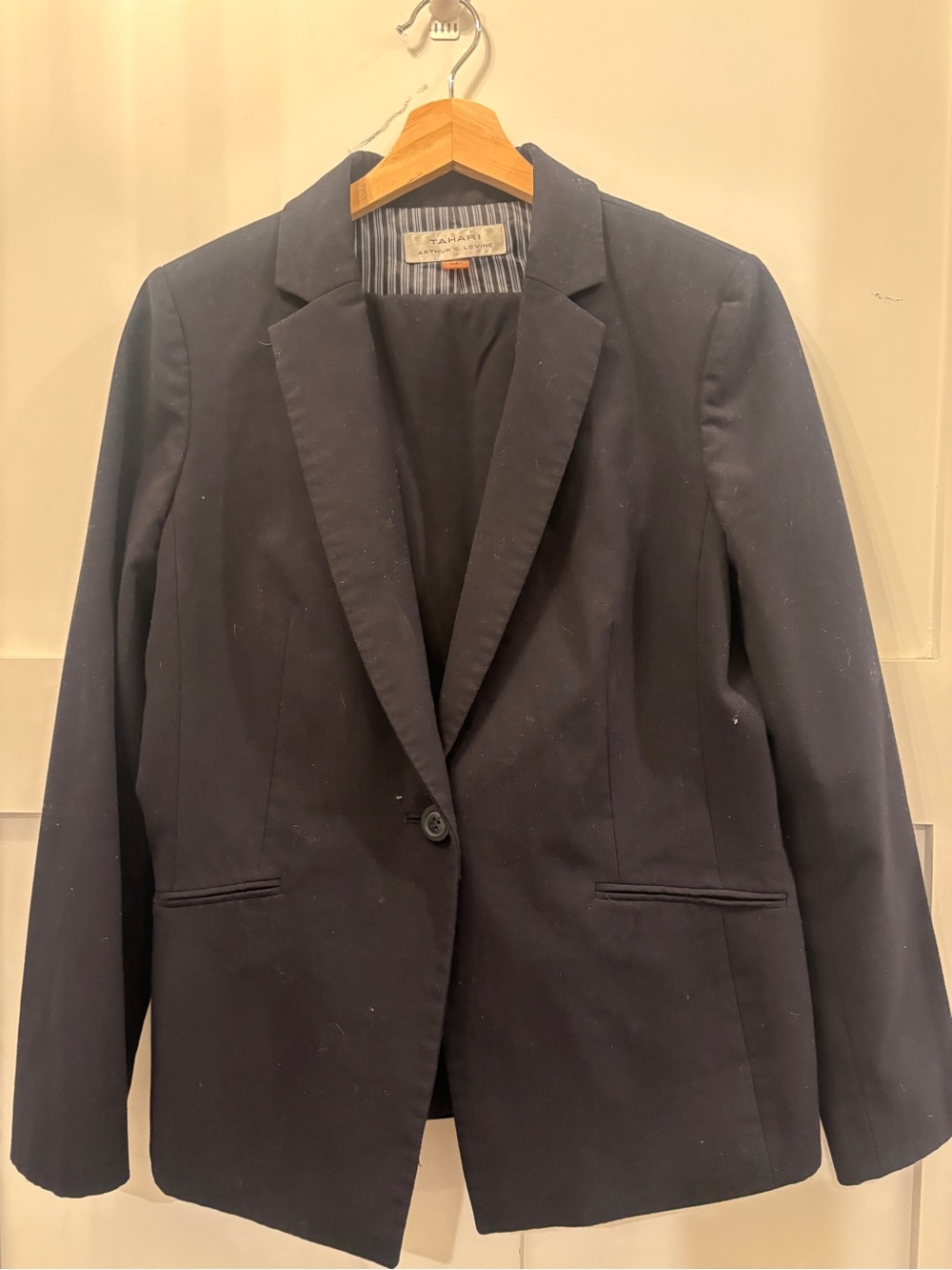 Talbots Women's Navy Single-Button suit 10